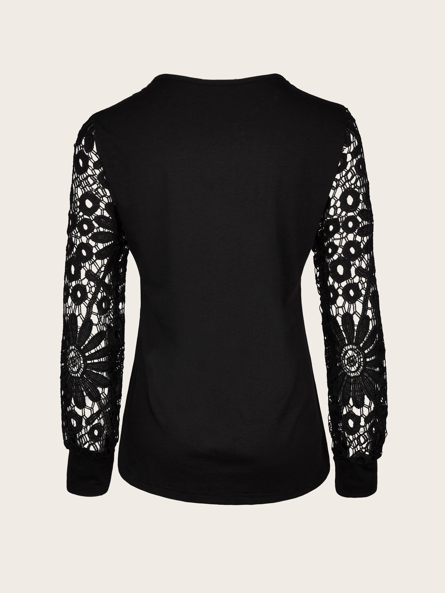Camiseta com pregas frontais contrastantes de renda, decote em V com botões, blusa casual de manga comprida.