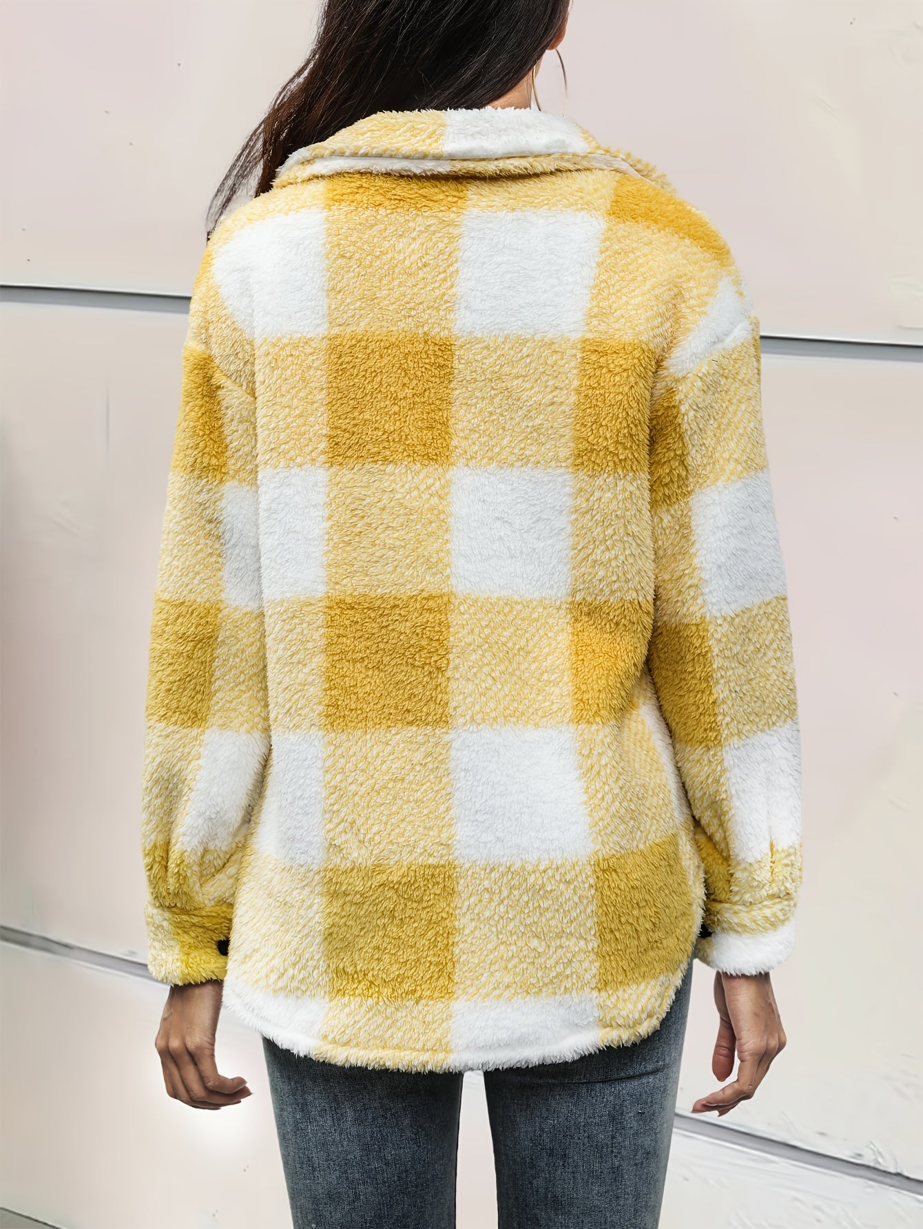 Elegant Plush Winter Jacket - Polyester and Elastane, Checkered Pattern, High Stretch Fabric, Machine Washable, Knitted Style