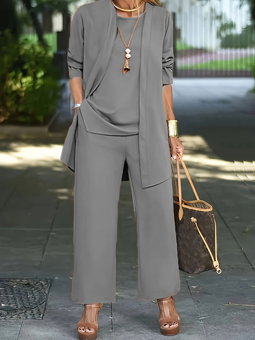 Lässiges dreiteiliges Set, Strickjacke, Top & Hose