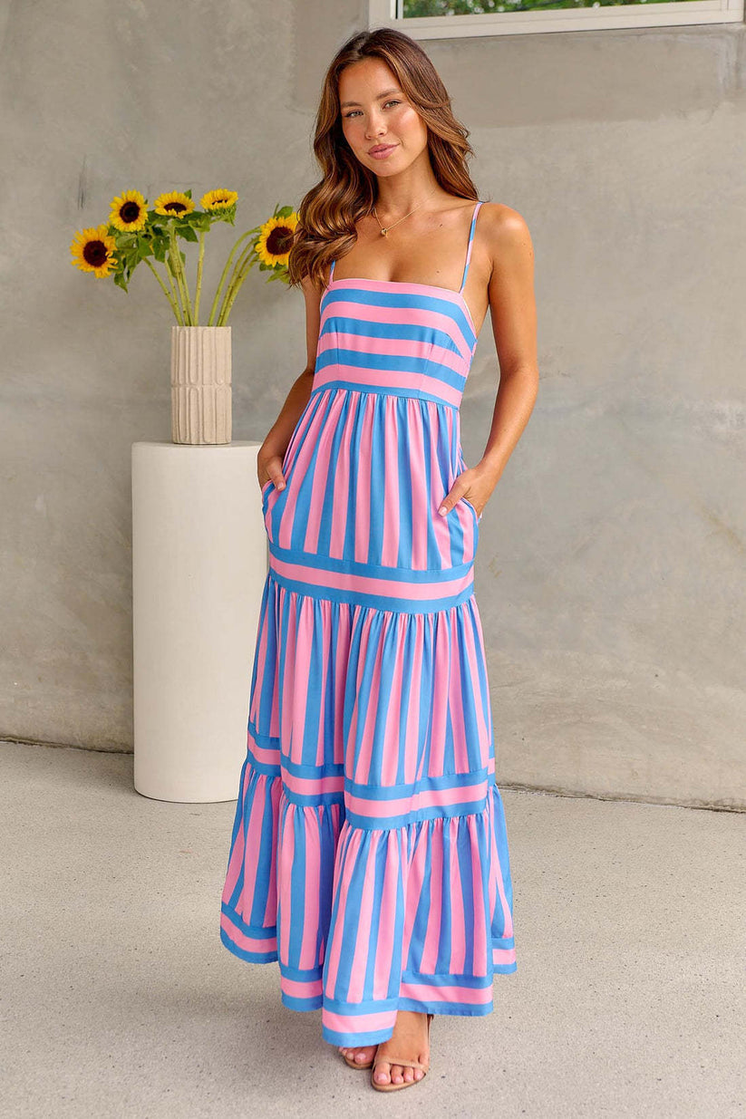 Victoria™ - Vestido longo listrado elegante para o verão