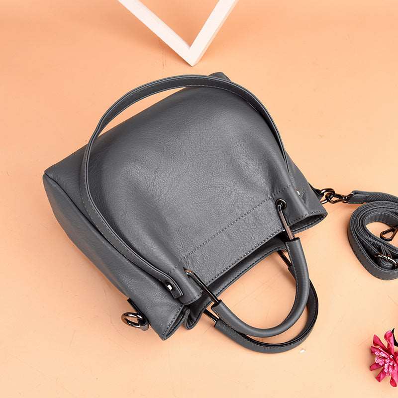 Peyton™ Luxe Charm | Bolsa de Ombro Clássica
