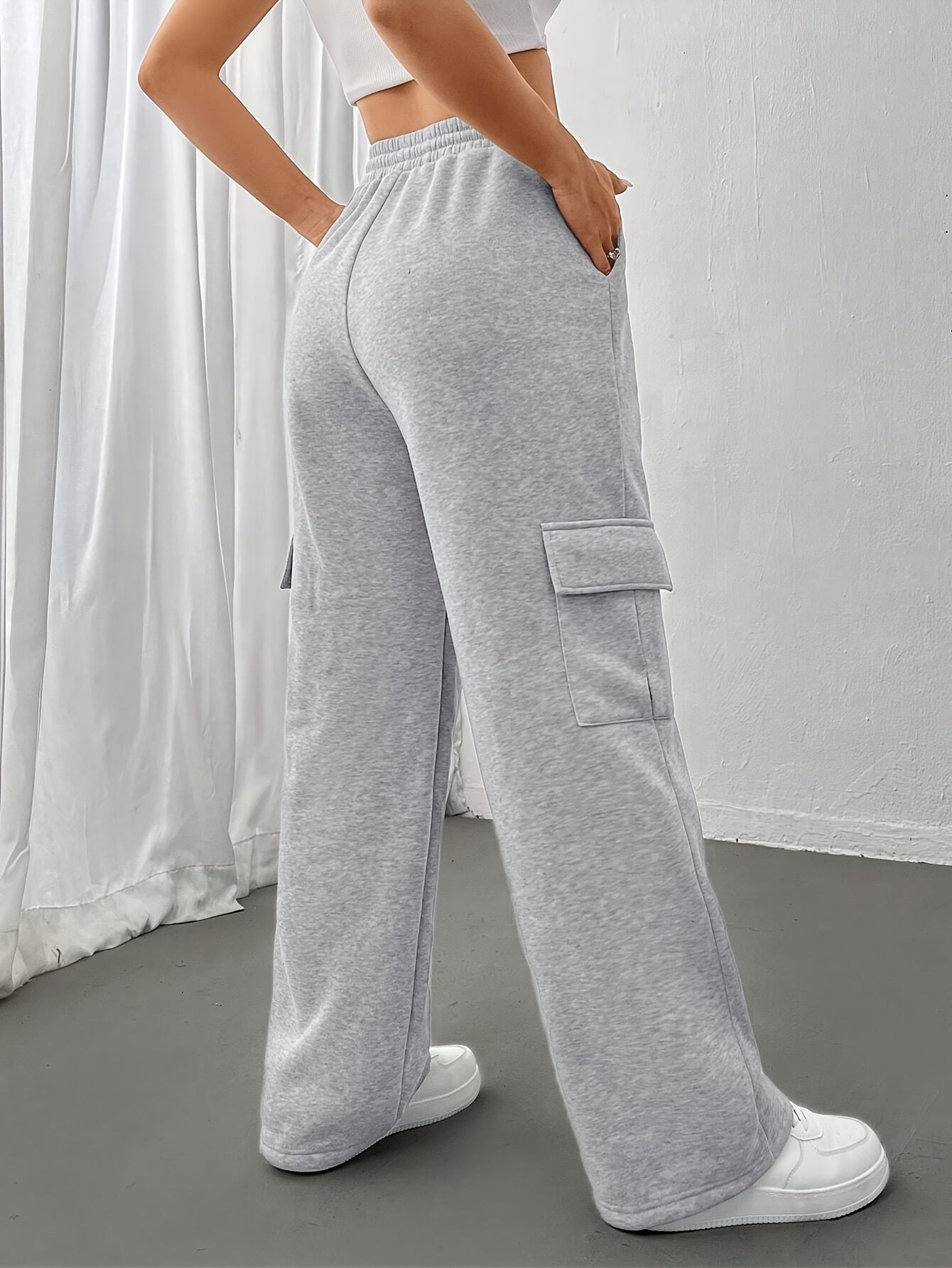 Flap Pocket Straight Leg Sweatpants - Drawstring Elastic Waist for Fall & Winter