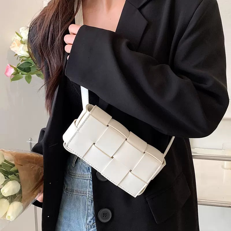 Alyssa™ Charm | Stilvolle Gürteltasche