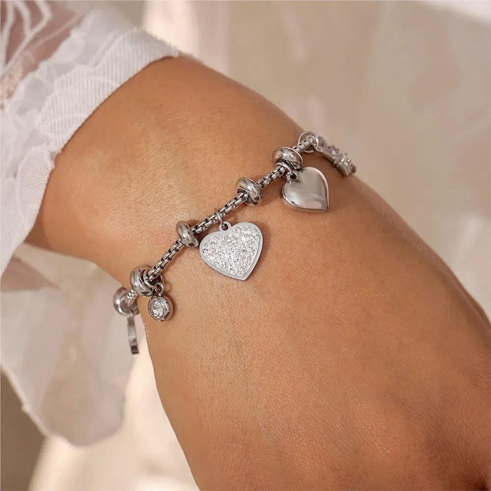 Zoe™ - Elegantes Liebes-Charm-Armband