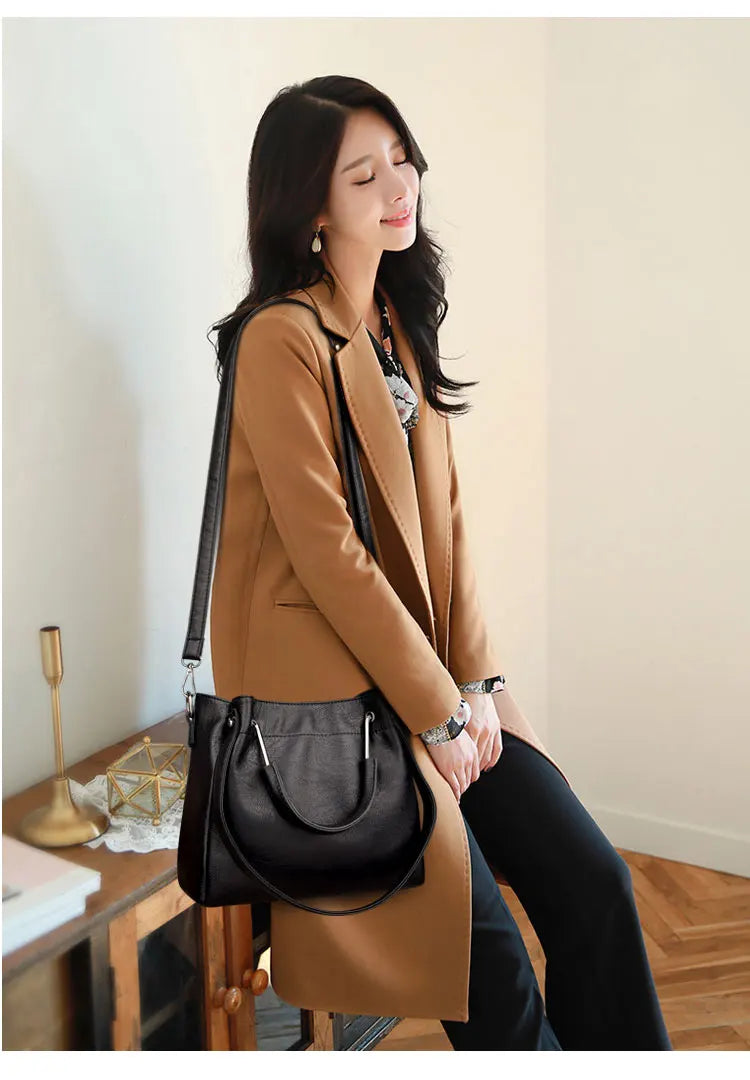 Peyton™ Luxe Charm | Bolsa de Ombro Clássica