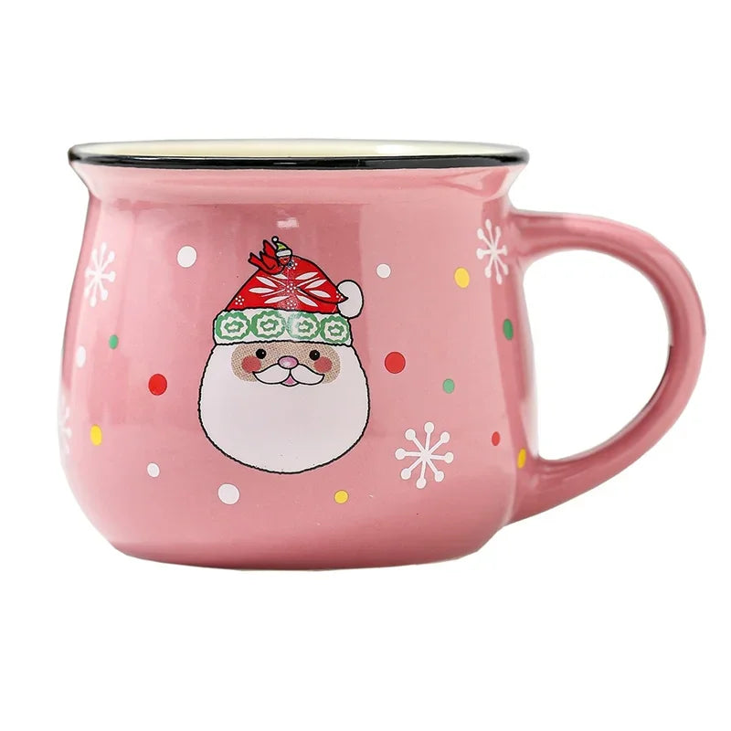 Frostige, gemütliche Weihnachtsbecher