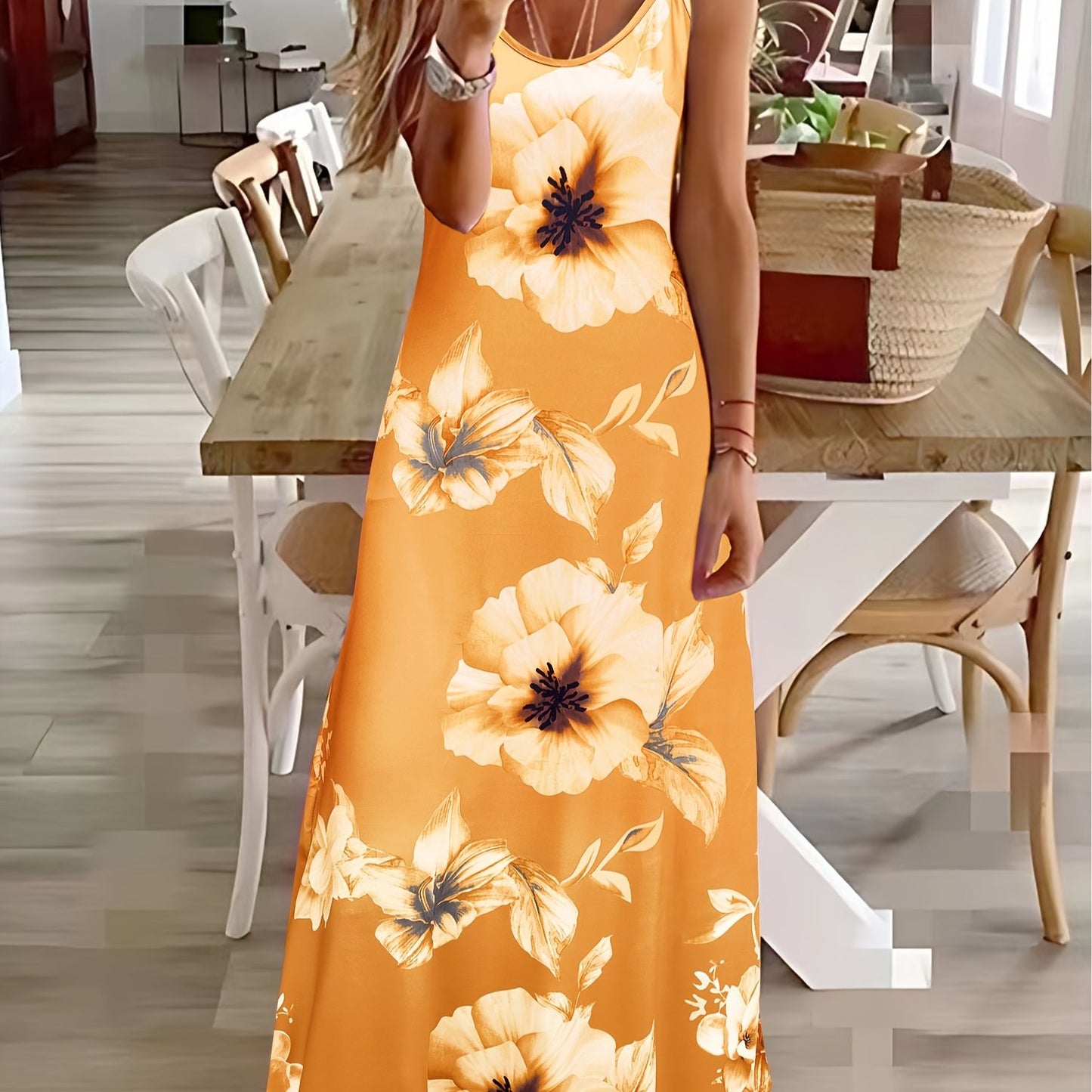 Vestido cami floral com alças finas, casual, comprimento até o tornozelo.