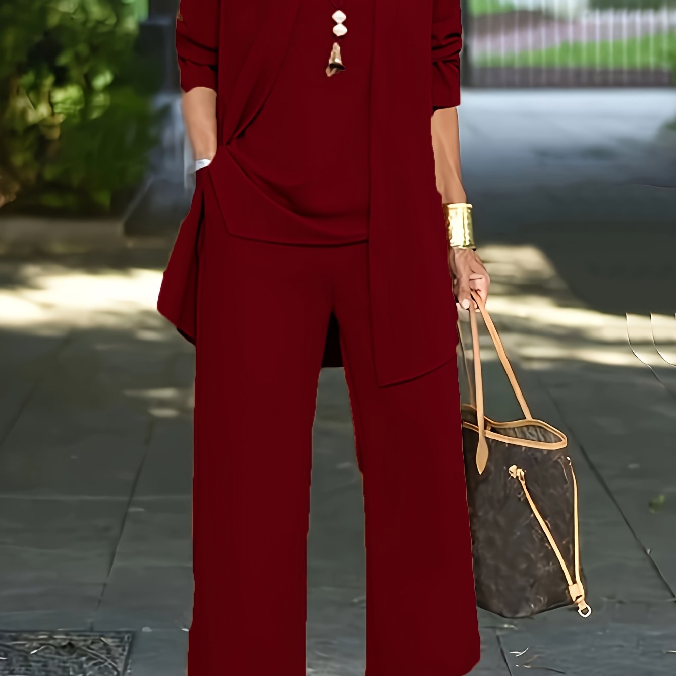 Lässiges dreiteiliges Set, Strickjacke, Top & Hose