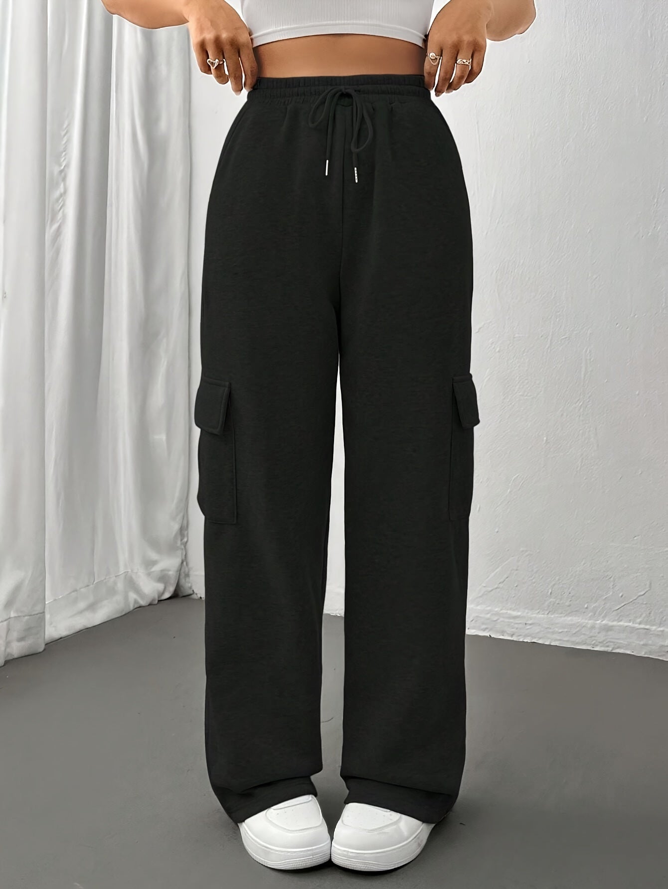 Flap Pocket Straight Leg Sweatpants - Drawstring Elastic Waist for Fall & Winter