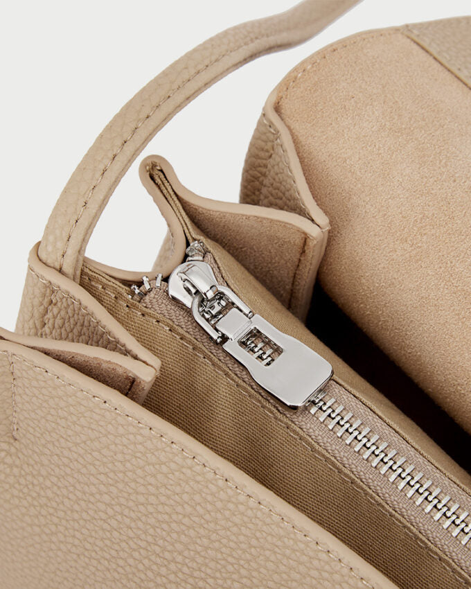 Avery™ Retro Softness | Bolsa Elegante