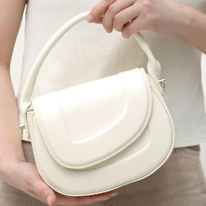 Charlotte™ Luxe Statement | Minimalistische Satteltasche