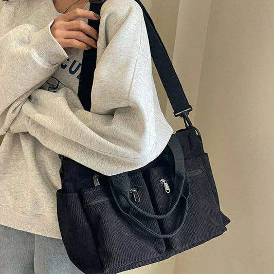 Lina™ - Bolsa com Cordão e Detalhes Feitos à Mão