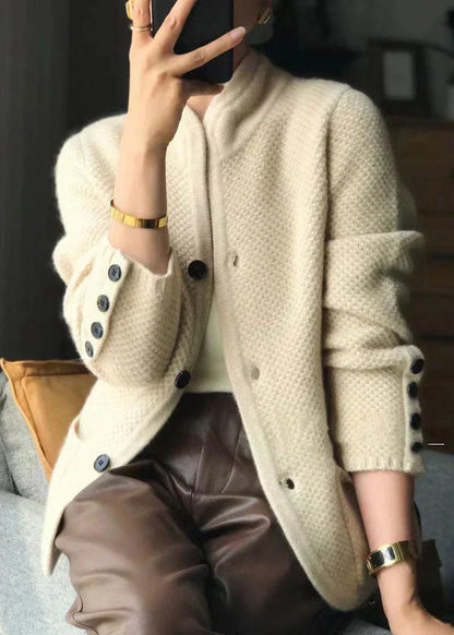 Alissa™ Stilvolle, kuschelige Strickjacke 