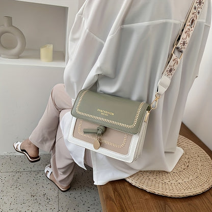 Bolsa de ombro com aba fashion - Bolsa transversal feminina com fivela e alça larga