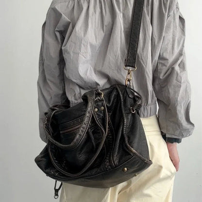Luna™ Graceful Allure | Elegante Schultertasche