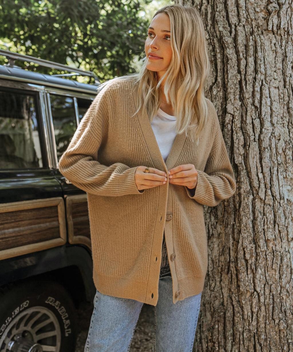 Lulu™ Stylischer Cardigan mit Knöpfen