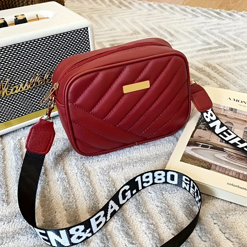 Bolsa tiracolo acolchoada feminina - couro sintético, alça ajustável