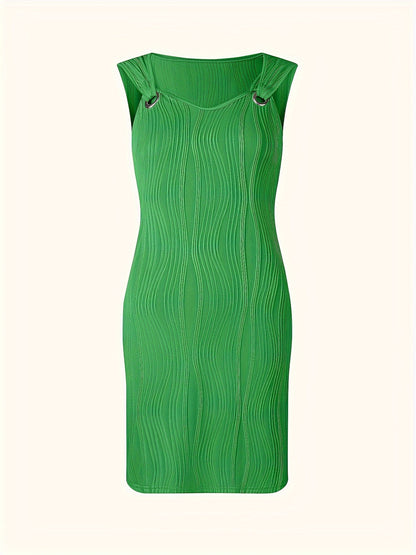 Vestido curto listrado ondulado, decote em V, sem mangas, estilo casual.