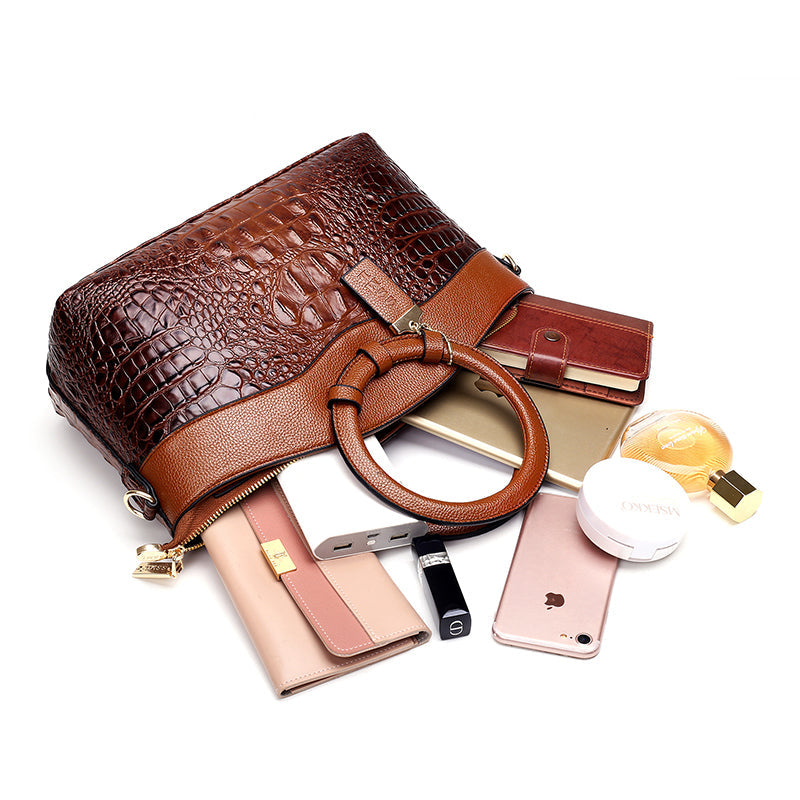 Ella™ – Elegante handgefertigte Kroko-Ledertasche